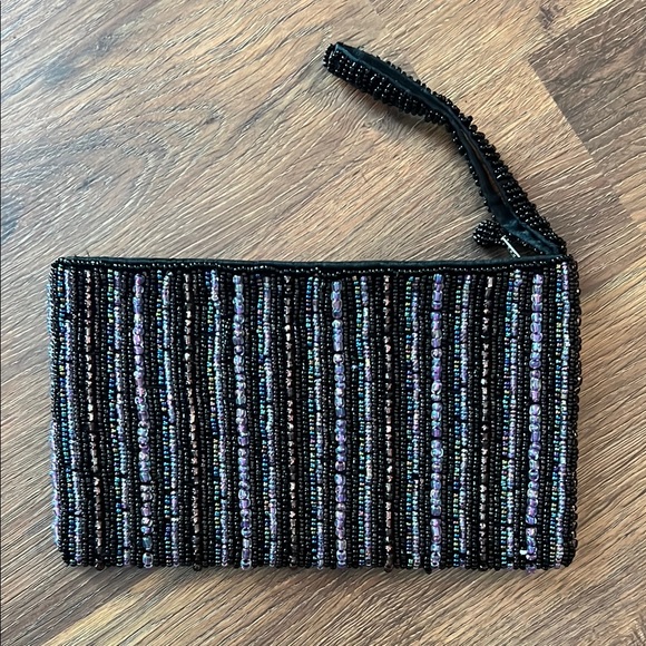Handbags - Y2K Black and Silver Beaded Clutch